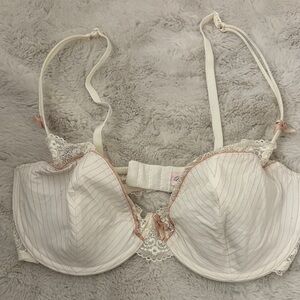 Vintage la senza White and Pink Lace Bra
